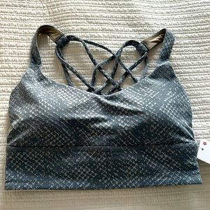 Lululemon Free To Be Wild Long Line Reptile print bra 8 New Nwt